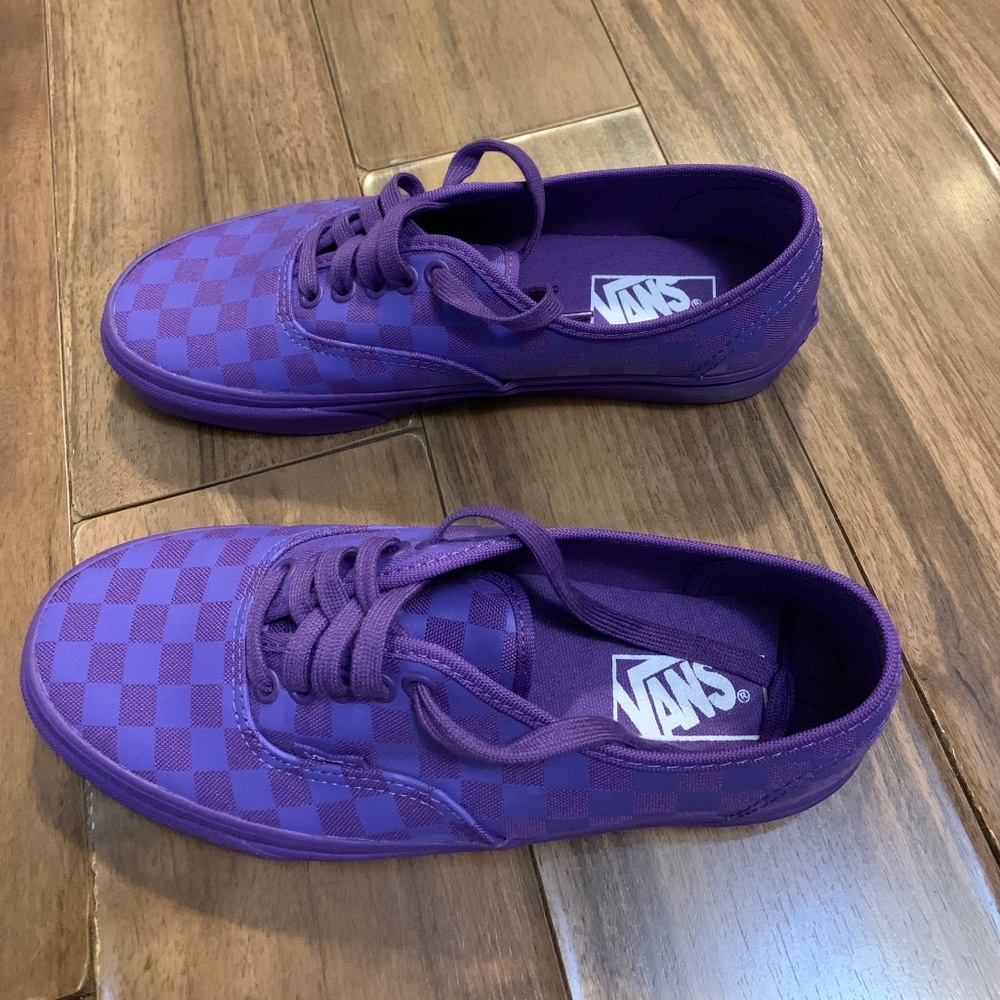 Vans Authentic ALL PURPLE CHECK (Men’s 7.5, Women’s 9)